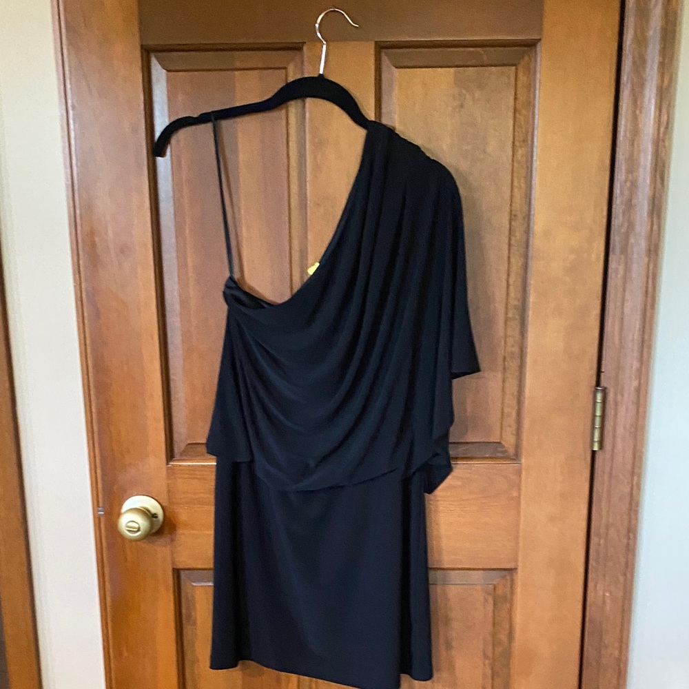 Jessica Simpson Black One-Shoulder Dress